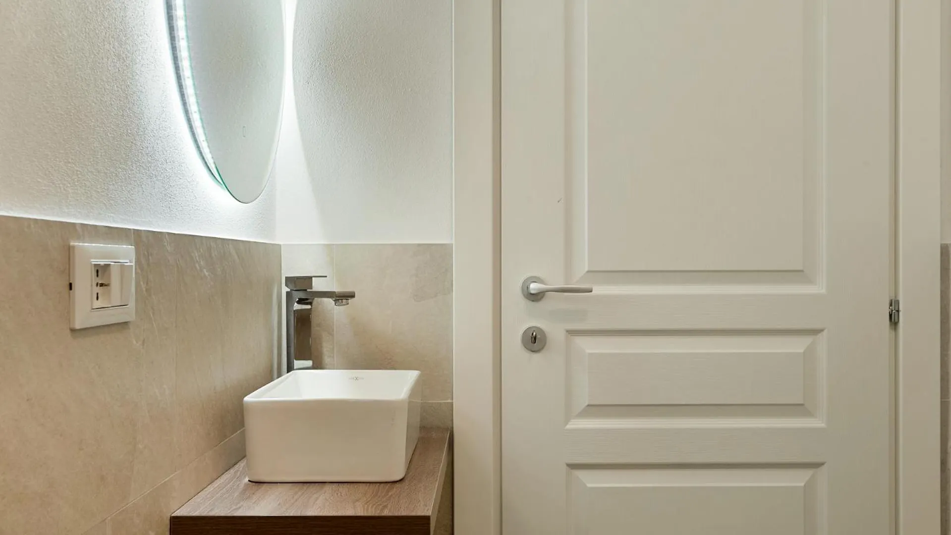 Dei Mille Apartment La Spezia 0*,